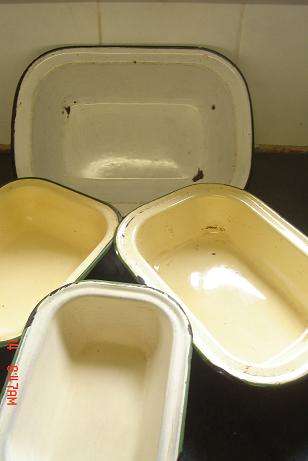 4 OLD ENAMEL DISHES