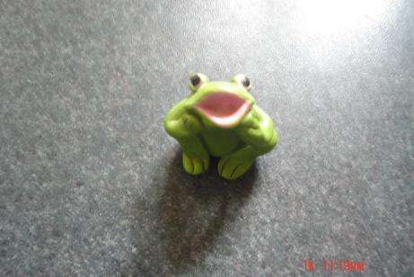 HUNGRY FROG ORNAMENT