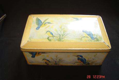 PRETTY BIRD TIN