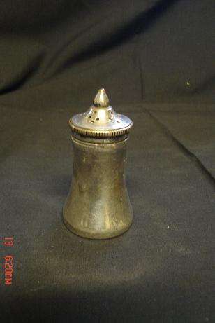 LOVELY SILVER PLATED SALT/PEPPER SELLAR