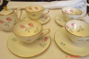 LOVELY ALKA BAVARIA TEA SET