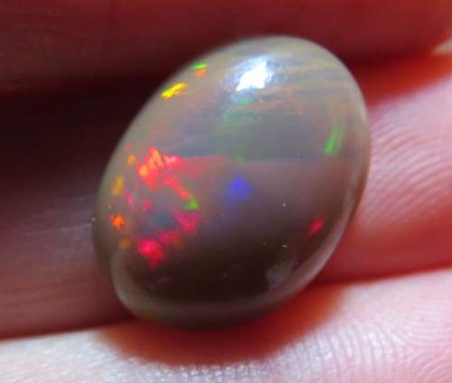 OPAL~4.62ctsTop Fire/Brightness.Spectacular Coffee colour Solid Welo Fire Opal