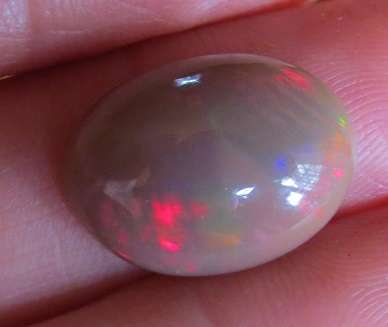 OPAL~4.62ctsTop Fire/Brightness.Spectacular Coffee colour Solid Welo Fire Opal