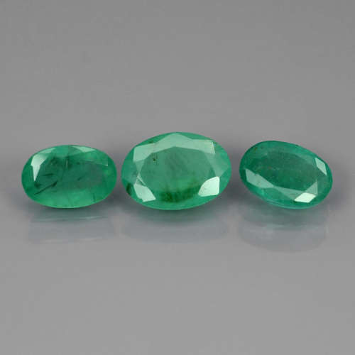 EMERALD~LOT 3pcs/1.40ct Tctw Oval Natural Green EMERALD ZAMBIA, Good Color