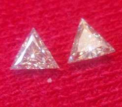Beautiful Light Brown Triangle VS2 Diamond Pair 0.12Tcts