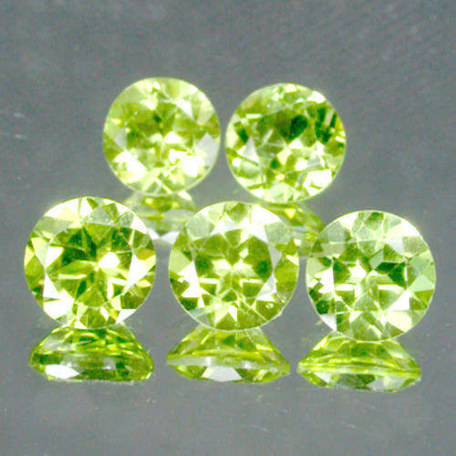 2.93cts Green Peridot Round Loose Gemstones lot