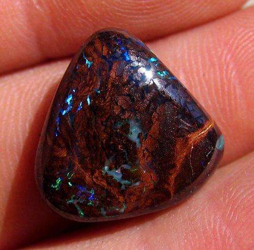 OPAL~15.90ct Solid, cut and polished Queensland boulder opal