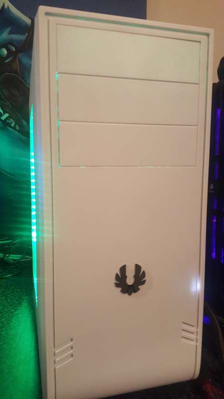 Massive Gaming PC, i5 4590, 8GB Memory, Dual Crossfirer GFX Cards! Like NEW! FREE COURIER + 2TB