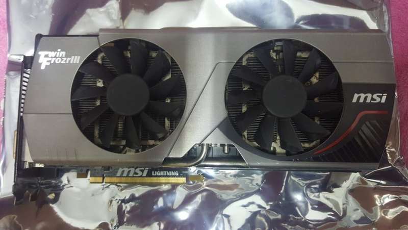 MASSIVE MSI GTX580 LIGHTNING Edition Gaming Graphics Card