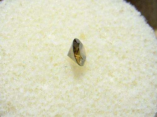 Fancy Olive Greenish Brown Round Diamond 0.21 ct.