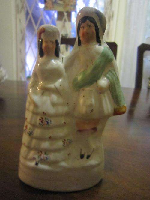 STAFFORDSHIRE FIGURE