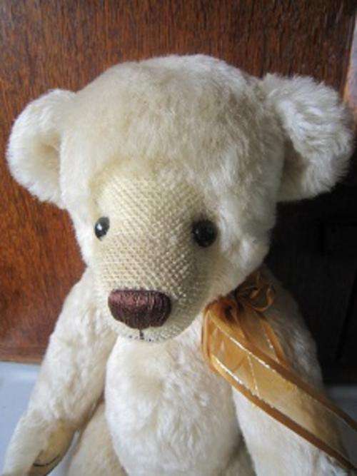 STUNNING FULLY JOINTED MOHAIR TEDDY BEAR