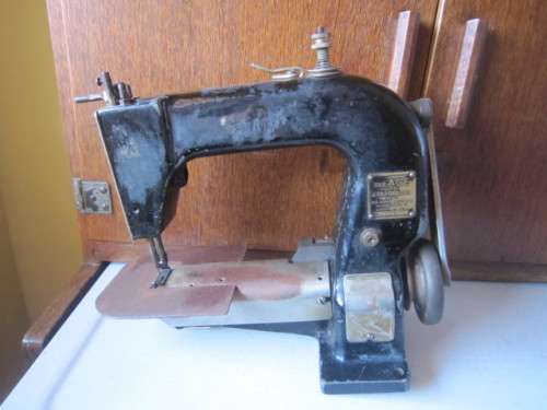 VINTAGE ' THE ACE ' BY J COOK & SONS SEWING MACHINE