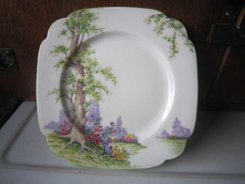 ROYAL ABLERT CAKE PLATE   PRIVATE