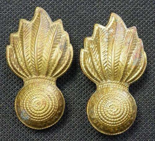 SA Artillery Set of 1939 -1945 Collar Badges