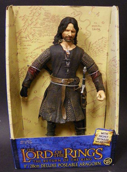 The Lord of The Rings. The Return of the King 11" - 28 cm Deluxe Poseable Aragorn Figurine