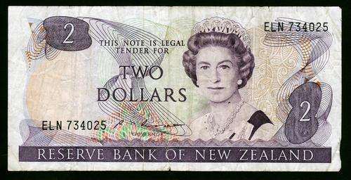 New Zealand 2 Dollar Banknote