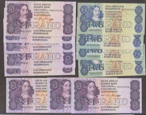 SOUTH AFRICA G De KOCK C STALS TWO RAND & FIVE RAND BANKNOTES LOT - EF TO UNC