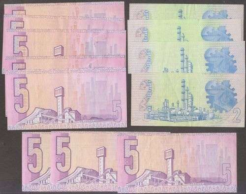 SOUTH AFRICA G De KOCK C STALS TWO RAND & FIVE RAND BANKNOTES LOT - EF TO UNC
