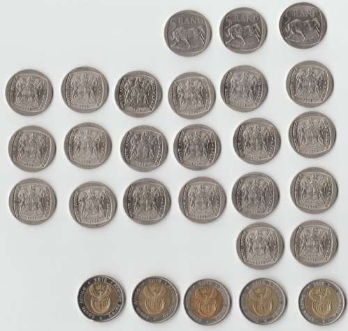 1994 RSA INAUGURATION x20,2000 MANDELA SMILEY FACE x3,2008 MANDLEA x1,2018 MANDELA x4 COINS-28coins