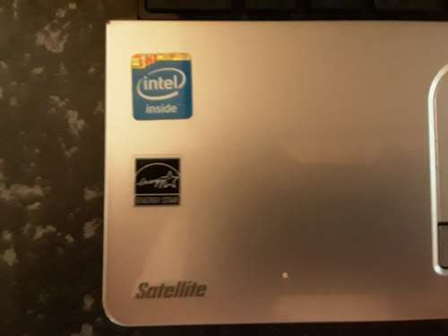 TOSHIBA SATELLITE C50-A0402 LAPTOP