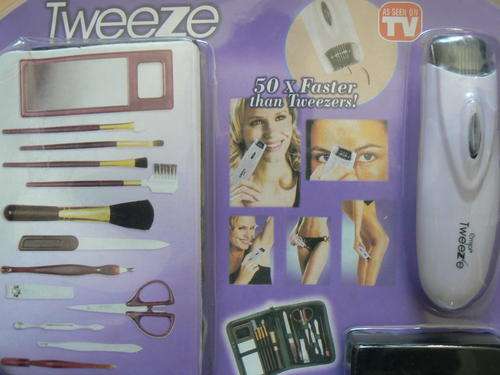 Manicure set with tweezer up for grabs