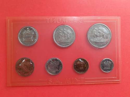 Very nice 1988 Republic Of South Africa UNC Set . Only 6 250 Made