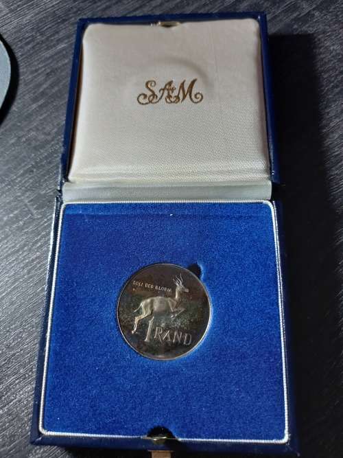 Beautiful 1987 Proof Silver R1 In SA Mint Box
