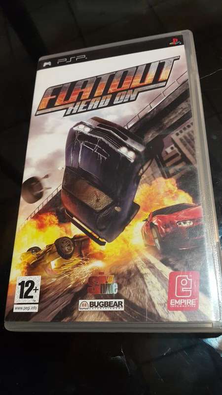 Crazy R1 - Flatout : Head on for PSP