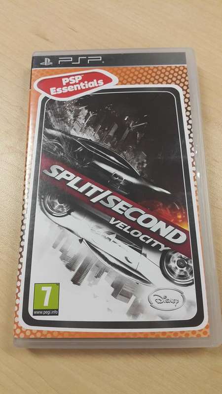 Crazy R1 - Split/Second : Velocity for PSP