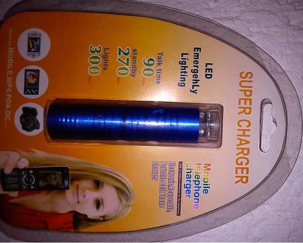 Emergency cellphone charger
