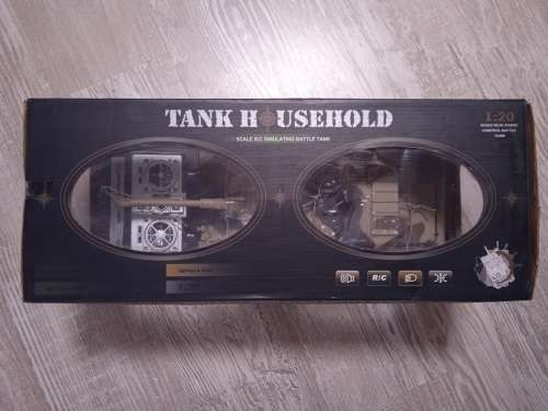 1:20 Scale R/C Simulating Battle Tank
