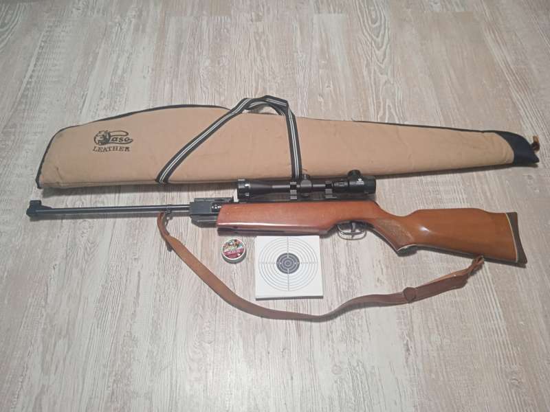 Gamo Magnum 4.5mm Pellet with bag and scope