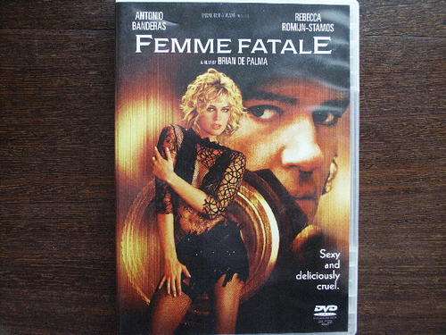 FEMME FATALE