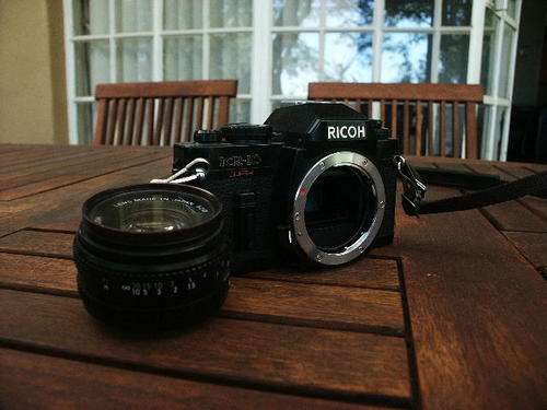 RICOH KRIO SUPER (WITH 50MM LENS) NOT WORKING