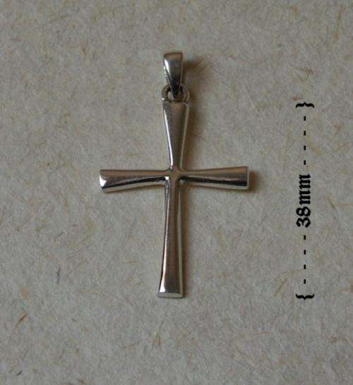 STERLING SILVER CROSS PENDANT