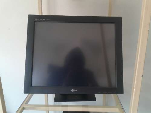 LG Flatron L1730SF (17" Touch Screen)