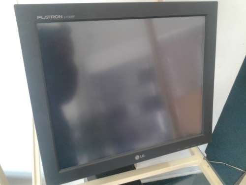 LG Flatron L1730SF (17" Touch Screen)