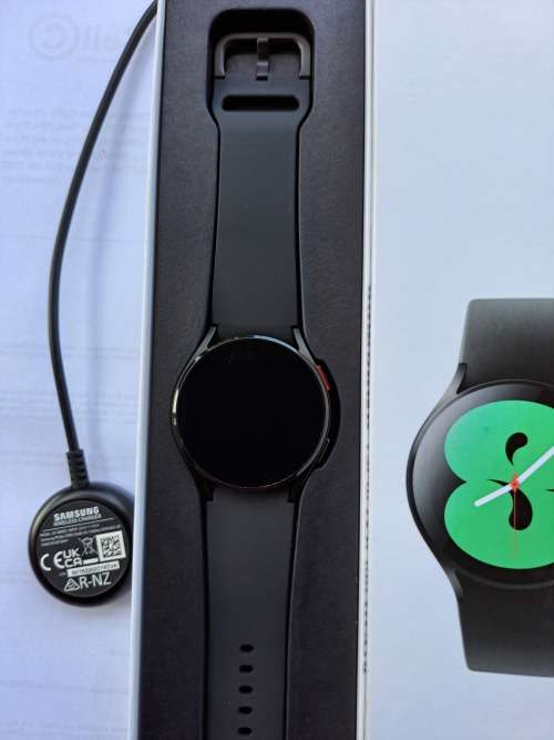 samsung galaxy watch4 BT smartwatch (40mm)-black