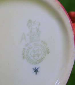 Royal Doulton Small CHARACTER JUG - Beef Eater