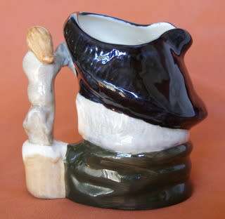Royal Doulton MINIATURE CHARACTER JUG - Tam o'Shanter