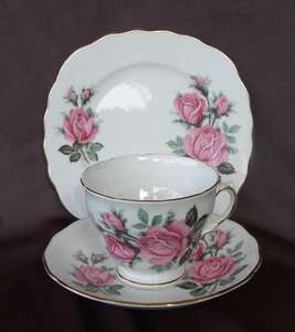 ROYAL VALE Pink Rose Trio