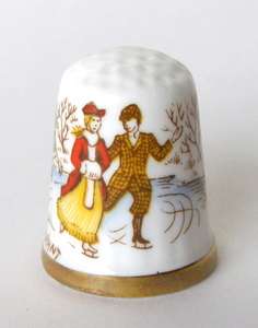 Caverswall THIMBLE - Christmas 1978