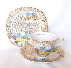 COLCLOUGH Gilded Trio - Pretty Lady in a Garden
