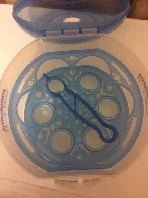 Marked Down!! New Snookums bottle sterilizer with extra
