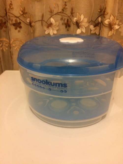 Marked Down!! New Snookums bottle sterilizer with extra
