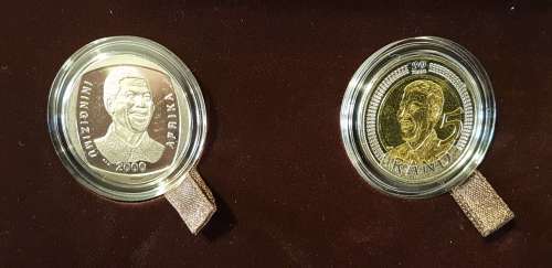 ++Nice Commemorative R5 Coin Set, with 2000 PL Smiley R5 & 2008 Laser Frosted R5++