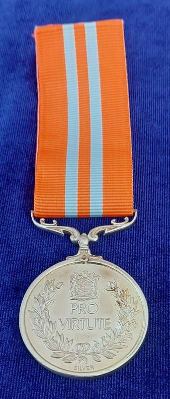- Pro Virtute (Full Size) Medal, Nr 059 -