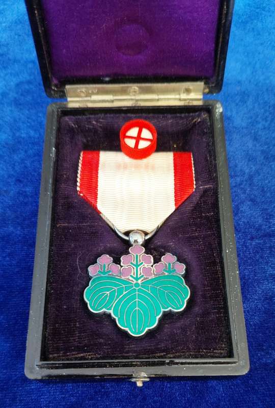 - Imperial Japanese Order of the Rising Sun 7th Class Medal with Rosette Boxed -