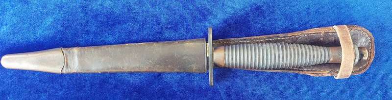 - Very Scarce 3rd Pattern Fairbairn Sykes by J Clarke & Sons -